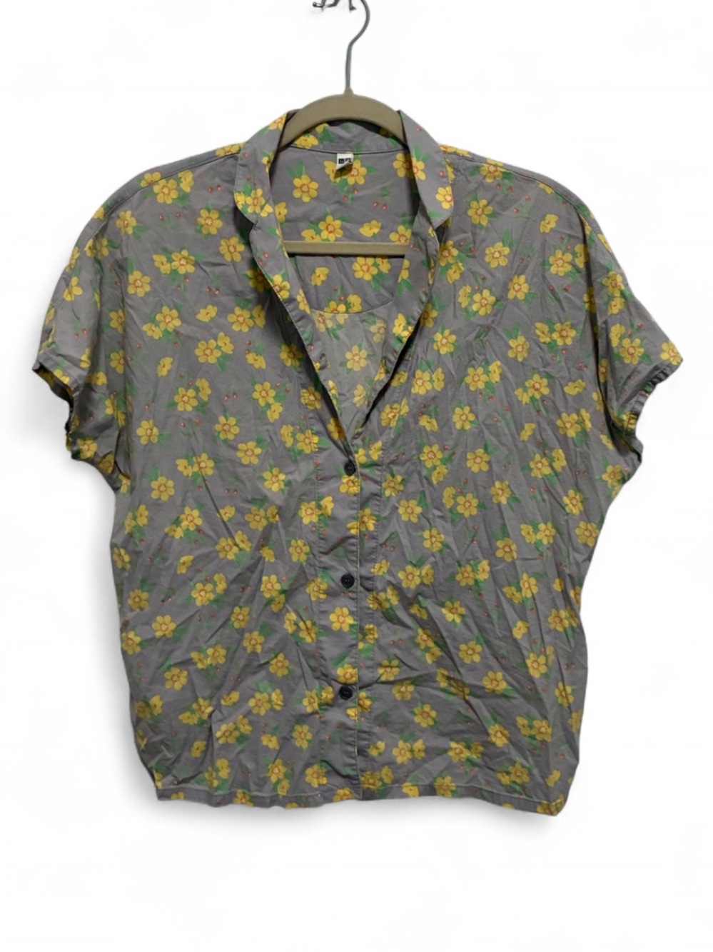 Uniqlo Short Sleeve Gray Shirt with Yellow Floral Print